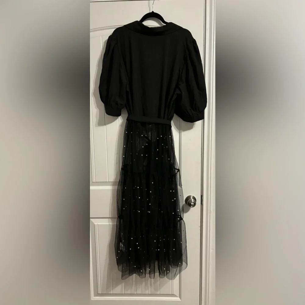 Long, Netted, Button Down Top - Picture 2 of 6